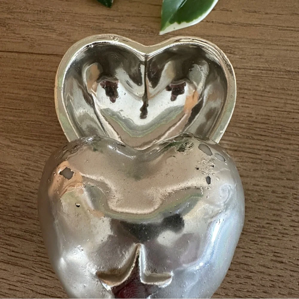 Silver Heart-Shaped Trinket Box with Lid
